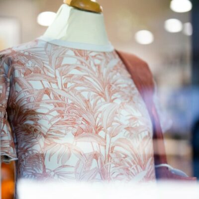 Handmade a ses débuts c'était tout ça ! 1: La première vitrine 2: Les premières réflexions 3: Les premiers essais…